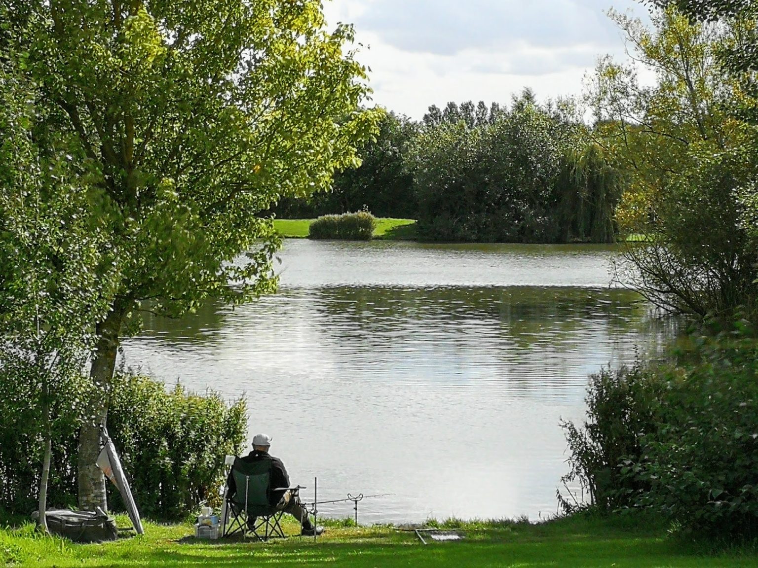 Home Lakeside Coarse Fishing